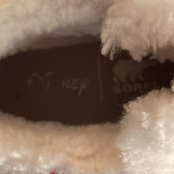 Sorel - Disney Frozen 2 Women's Out ‘N About Winter Boot - Picture 6 of 8